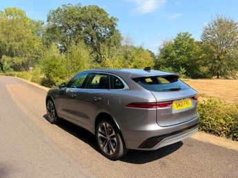 Jaguar F-Pace 2.0 P400e 17.1kWh R-Dynamic SE SUV 5dr Petrol Plug-in Hybrid Aut