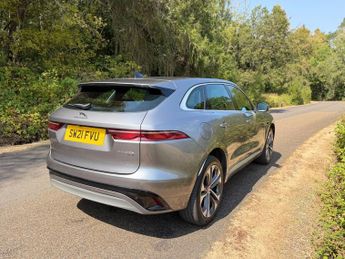 Jaguar F-Pace 2.0 P400e 17.1kWh R-Dynamic SE SUV 5dr Petrol Plug-in Hybrid Aut