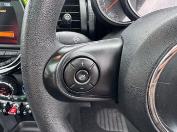 Mini Hatch 1.5 Cooper Classic Hatchback 3dr Petrol Steptronic Euro 6 (s/s) 