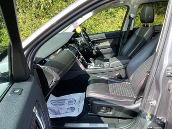 Land Rover Discovery Sport 1.5 P300e 12.2kWh R-Dynamic SE SUV 5dr Petrol Plug-in Hybrid Aut