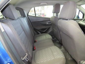 Vauxhall Mokka 1.6i Exclusiv SUV 5dr Petrol Manual 2WD Euro 6 (s/s) (115 ps)
