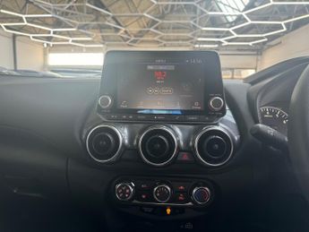 Nissan Juke 1.0 DIG-T Acenta SUV Petrol DCT Auto Euro 6 (s/s) (114 ps) 5dr