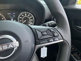Nissan Juke 1.0 DIG-T Acenta SUV Petrol DCT Auto Euro 6 (s/s) (114 ps) 5dr
