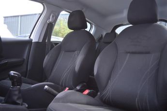 Peugeot 208 1.2 VTi Active Hatchback 5dr Petrol Manual Euro 5 (82 ps)