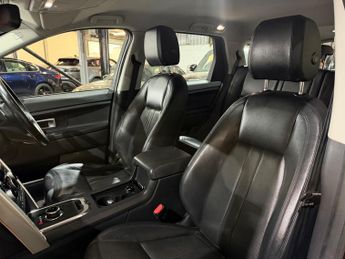 Land Rover Discovery Sport 2.0 TD4 SE Tech SUV 5dr Diesel Auto 4WD Euro 6 (s/s) (180 ps)