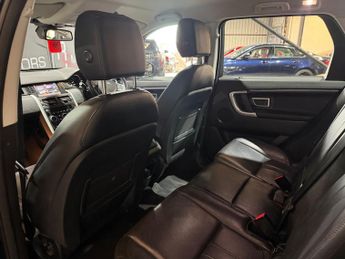 Land Rover Discovery Sport 2.0 TD4 SE Tech SUV 5dr Diesel Auto 4WD Euro 6 (s/s) (180 ps)