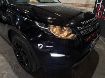 Land Rover Discovery Sport 2.0 TD4 SE Tech SUV 5dr Diesel Auto 4WD Euro 6 (s/s) (180 ps)