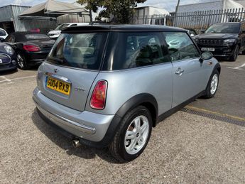 Mini Hatch 1.6 Cooper Hatchback 3dr Petrol CVT Euro 3 (115 ps)