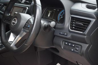 Nissan LEAF 39kWh Tekna Auto 5dr
