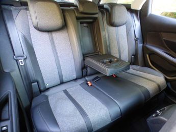 Peugeot 3008 1.5 BlueHDi Allure EAT Euro 6 (s/s) 5dr