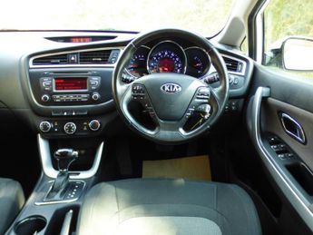 Kia Ceed 1.6 CRDi 2 DCT Euro 6 (s/s) 5dr