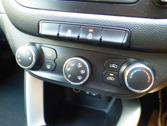Kia Ceed 1.6 CRDi 2 DCT Euro 6 (s/s) 5dr