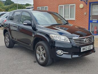 Toyota RAV4 2.0 V-Matic XT-R SUV 5dr Petrol Multidrive S 4WD Euro 5 (158 ps)