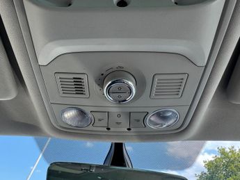 SEAT Alhambra 2.0 TDI XCELLENCE MPV 5dr Diesel DSG Euro 6 (s/s) (150 ps)