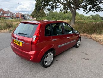 Ford Fiesta 1.4 Zetec Climate Hatchback 5dr Petrol Manual (147 g/km, 79 bhp)