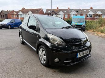 Toyota Aygo 1.0 VVT-i Fire Hatchback 5dr Petrol MultiMode Euro 5 (a/c) (67 p
