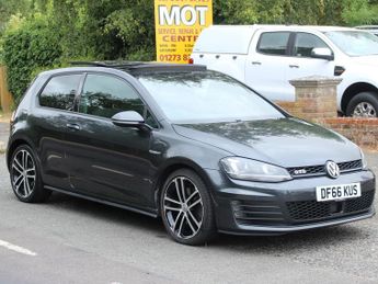 Volkswagen Golf 2.0 TDI BlueMotion Tech GTD Hatchback 3dr Diesel DSG Euro 6 (s/s
