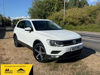 Volkswagen Tiguan 2.0 TDI BlueMotion Tech SE Navigation SUV 5dr Diesel Manual 4Mot
