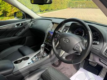 Infiniti Q50 2.0T Sport Saloon 4dr Petrol Auto Euro 6 (s/s) (211 ps)