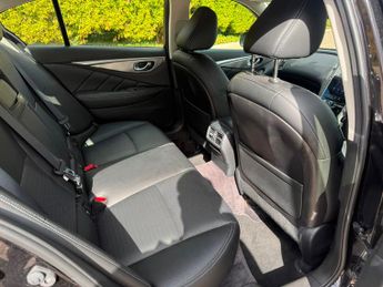 Infiniti Q50 2.0T Sport Saloon 4dr Petrol Auto Euro 6 (s/s) (211 ps)