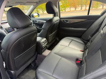 Infiniti Q50 2.0T Sport Saloon 4dr Petrol Auto Euro 6 (s/s) (211 ps)