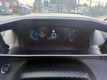 Peugeot e-208 50kWh Allure Premium Hatchback 5dr Electric Auto (136 ps)