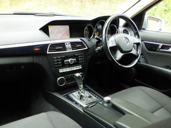 Mercedes-Benz C Class 1.8 C180 BlueEfficiency SE Edition 125 G-Tronic+ Euro 5 (s/s) 4d