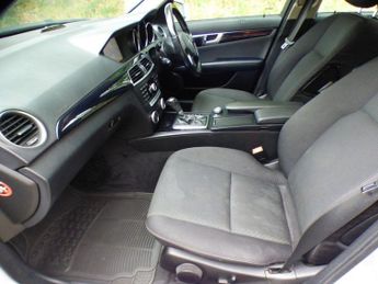 Mercedes-Benz C Class 1.8 C180 BlueEfficiency SE Edition 125 G-Tronic+ Euro 5 (s/s) 4d