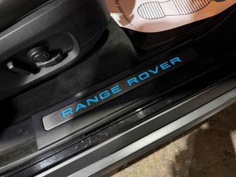 Land Rover Range Rover Evoque 2.0 TD4 HSE Dynamic SUV 5dr Diesel Auto 4WD Euro 6 (s/s) (180 ps