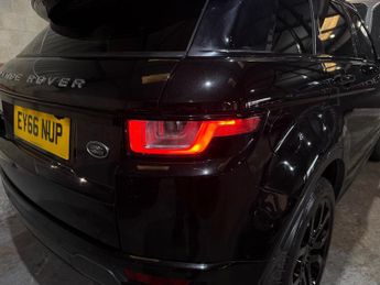 Land Rover Range Rover Evoque 2.0 TD4 HSE Dynamic SUV 5dr Diesel Auto 4WD Euro 6 (s/s) (180 ps