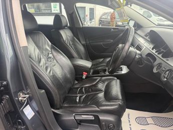 Volkswagen Passat 1.9 TDI Highline Estate 5dr Diesel Manual Euro 4 (105 ps)