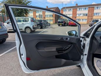 Ford Fiesta 1.25 Zetec Hatchback 3dr Petrol Manual Euro 6 (82 ps)