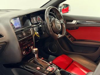 Audi S4 Avant 3.0 TFSI V6 Black Edition Estate 5dr Petrol S Tronic quattro Eur