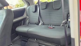 Toyota Yaris 1.0 VVT-i TR Hatchback 3dr Petrol Manual (127 g/km, 67 bhp)