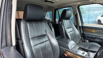 Land Rover Range Rover Sport 3.0 SD V6 HSE Black SUV 5dr Diesel Auto 4WD Euro 5 (255 bhp)