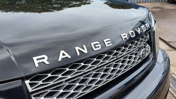 Land Rover Range Rover Sport 3.0 SD V6 HSE Black SUV 5dr Diesel Auto 4WD Euro 5 (255 bhp)