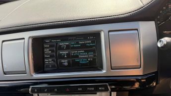 Jaguar XF 3.0d V6 R-Sport Saloon 4dr Diesel Auto Euro 5 (s/s) (240 ps)
