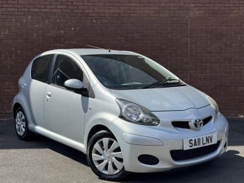 Toyota AYGO 1.0 VVT-i Ice Hatchback 5dr Petrol Manual Euro 5 (67 ps)