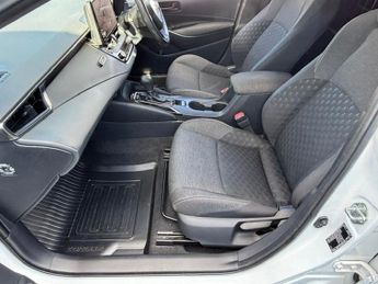 Toyota Corolla 1.8 VVT-h Car Derived Van 5dr Petrol Hybrid CVT Euro 6 (s/s) (14