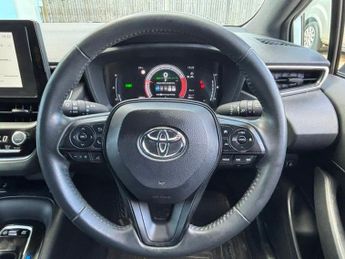 Toyota Corolla 1.8 VVT-h Car Derived Van 5dr Petrol Hybrid CVT Euro 6 (s/s) (14
