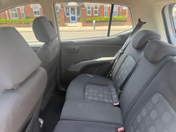 Hyundai i10 1.2 Comfort Hatchback 5dr Petrol Manual Euro 4 (77 bhp)