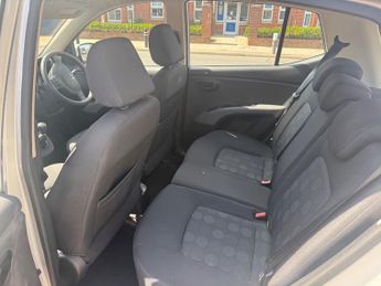 Hyundai i10 1.2 Comfort Hatchback 5dr Petrol Manual Euro 4 (77 bhp)