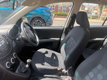 Hyundai i10 1.2 Comfort Hatchback 5dr Petrol Manual Euro 4 (77 bhp)