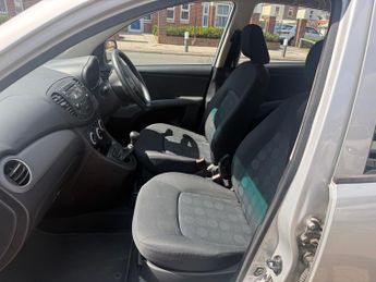 Hyundai i10 1.2 Comfort Hatchback 5dr Petrol Manual Euro 4 (77 bhp)