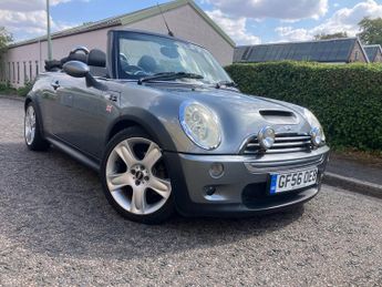 MINI Convertible 1.6 Cooper S Convertible 2dr Petrol Manual Euro 4 (163 bhp)
