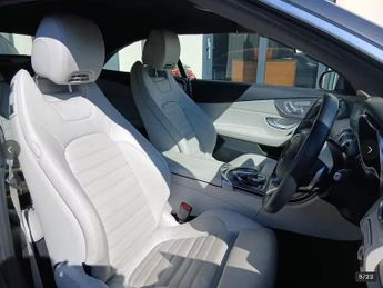 Mercedes-Benz C Class 2.0 C300 AMG Line (Premium Plus) Cabriolet 2dr Petrol G-Tronic+ 