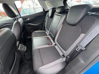 Vauxhall Grandland X 1.2 Turbo GPF Sport Nav SUV 5dr Petrol Auto Euro 6 (s/s) (130 ps
