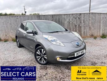 Nissan Leaf 30kWh Tekna Hatchback 5dr Electric Auto (109 bhp)