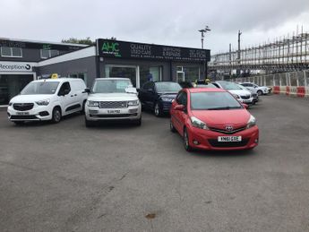 Toyota Yaris 1.33 Dual VVT-i SR Hatchback 5dr Petrol Manual Euro 5 (101 ps)