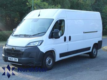 Peugeot Boxer 2.2 BlueHDi 435 Professional Panel Van 5dr Diesel Manual L3 H2 E